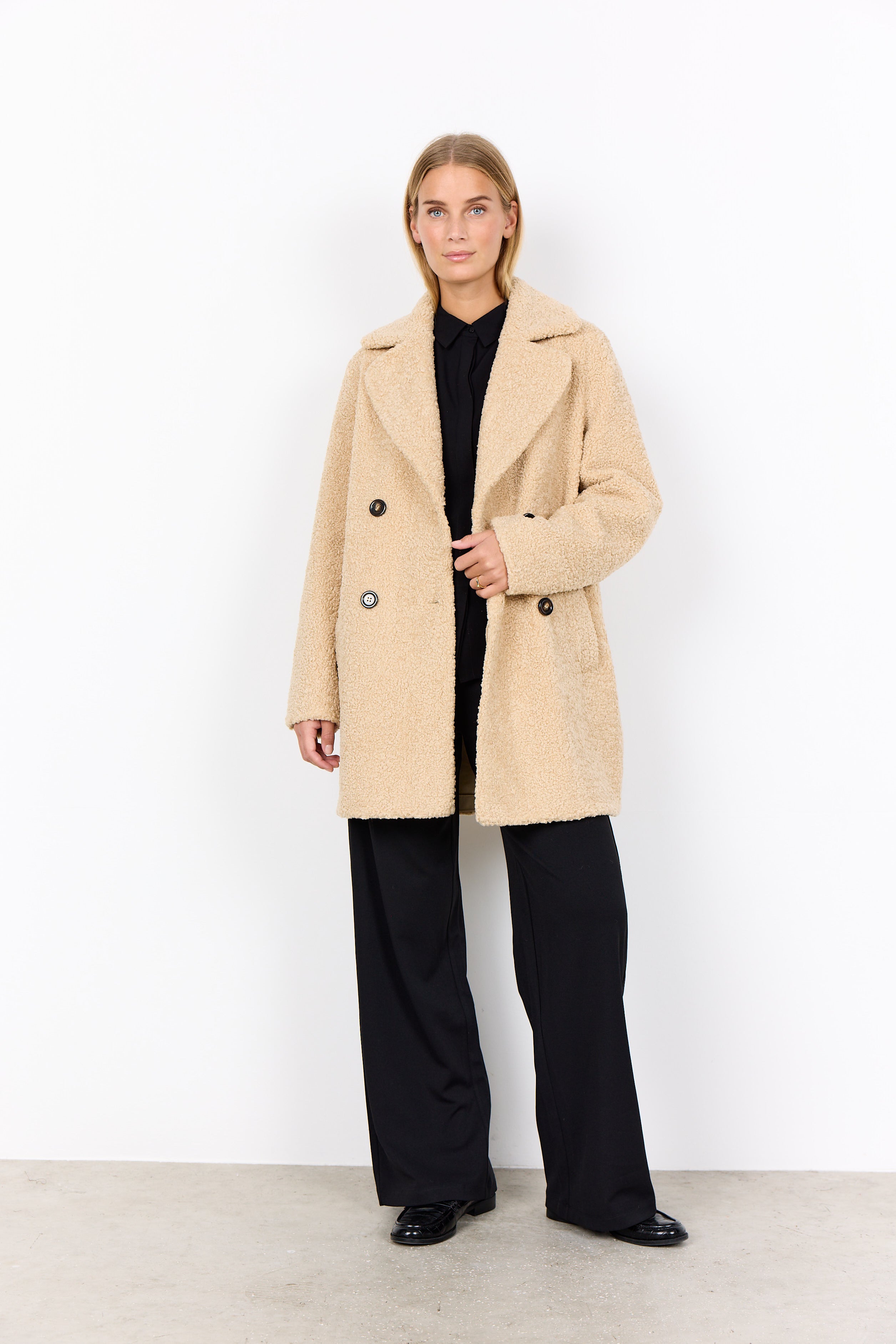 Mukite Teddy Coat - Sand