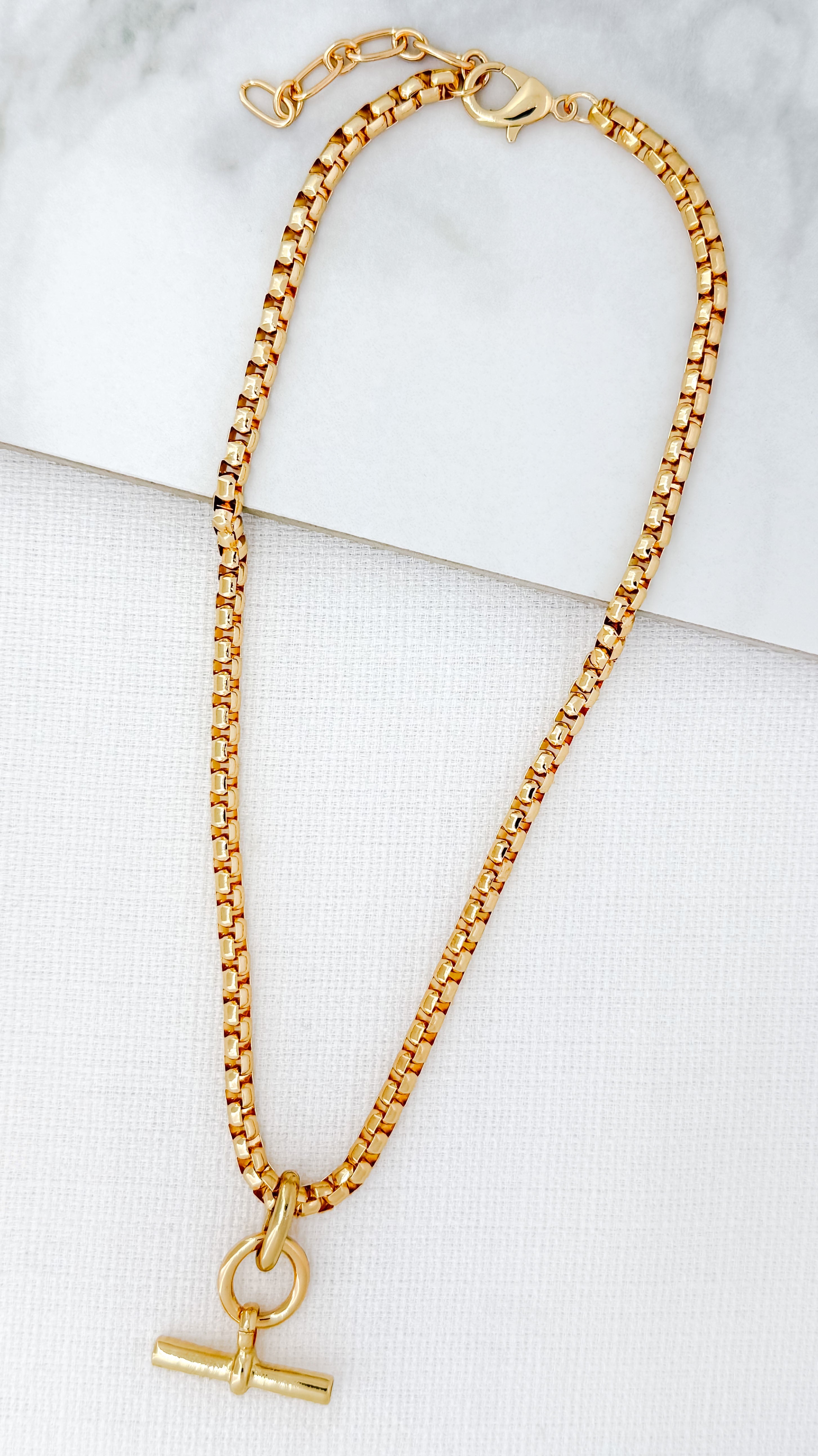 Short T-bar Necklace - Gold