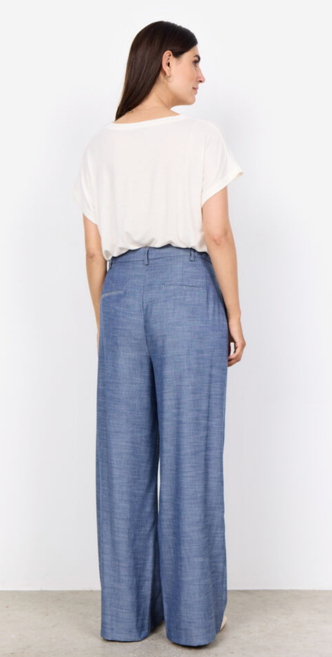 Petra T-Shirt - Cream