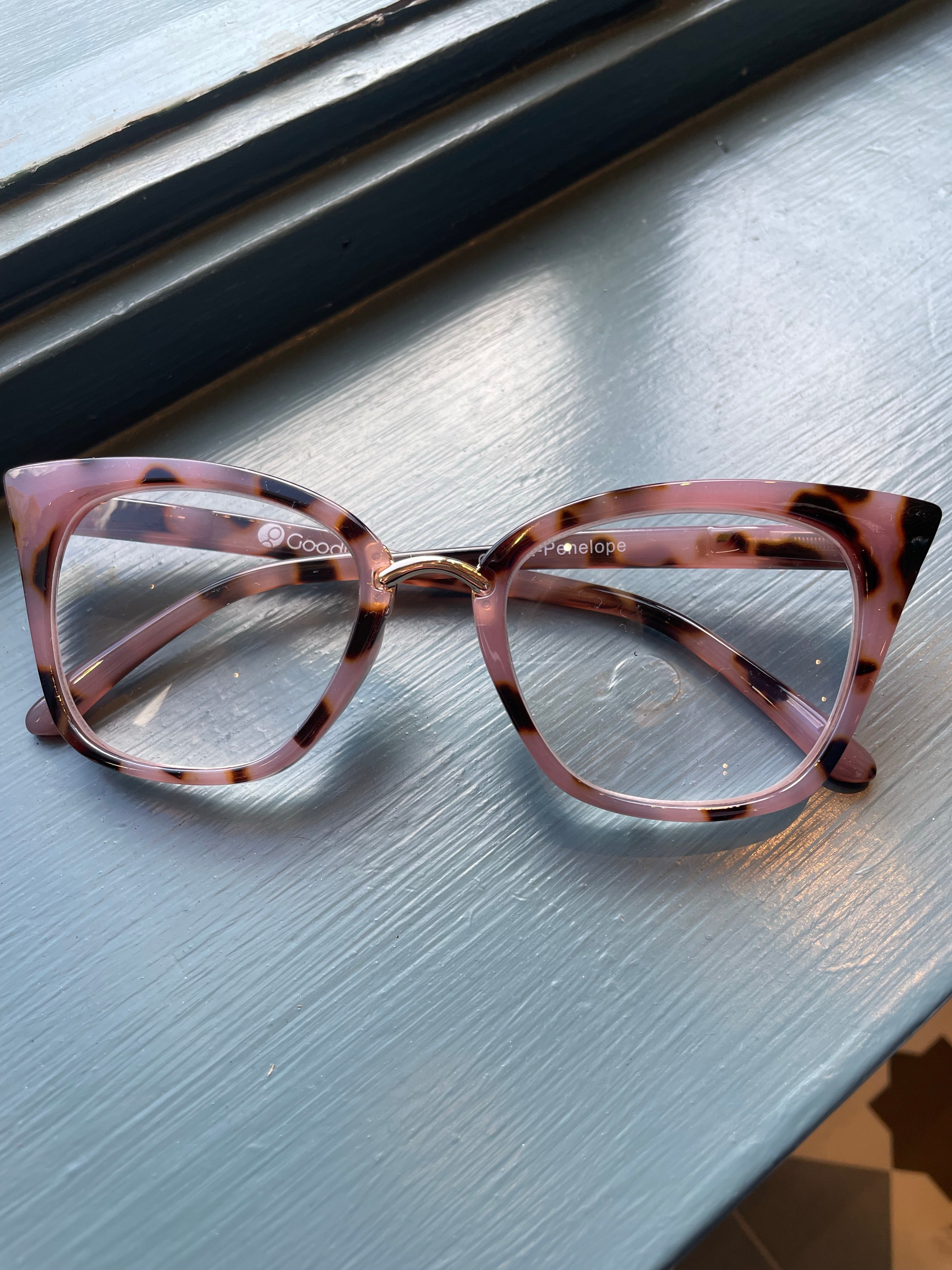 Penelope Reading Glasses - Pink